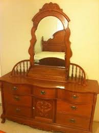 Lexington Victorian Sampler Collection Door Triple Dresser Base 391 235 Spindle Mirror 600 Lexington Furniture Fine Furniture Bedroom Set