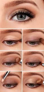 Das Richtige Augen Make Up Fur Ihre Augenformen 12 Goldene Tipps Lidschatten Anleitung Braune Eyeliner Blaues Make Up