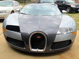 Having the ability to choose your daily driver is one of the finer luxuries in life. Bugatti Veyron That Swam In A Lake Now Up For Sale
