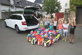 Haus der diakonie ludwigshafen falkenstraße 19 67063 ludwigshafen. Skoda Und Sternjakob Spenden Kofferraum Voller Scout An Sozial Benachteiligte Kinder