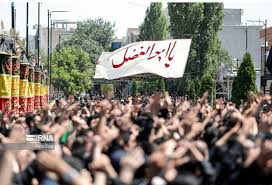 فیلم|تاسوعای حسینی، گناباد غرق در سوگ علمدار کربلا