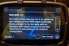 Parcarea mașinilor pe trotuare va fi permisă doar lăsând cel puţin 1.5 metri pentru circulaţia pietonilor, astfel încât să nu fie create obstacole pentru deplasarea persoanelor cu dizabilități. Camioane Blocate Pentru Parcare IlegalÄƒ Pe Timp De Noapte