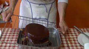Comment Faire Un Glacage Appelle Miroir Technique De Patisserie Comment Faire Un Glacage Faire Un Glacage Ganache Au Chocolat
