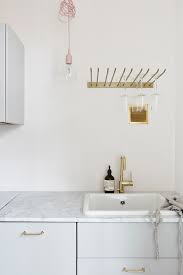 What to watch movies showtimes dvd videos news made in hollywood. 20 White Kitchen Design Ideas Decorating White Kitchens