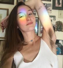 #specialsnowflake #feminism #sjw in todays video i discuss armpit hair in females. Women Embracing Januhairy Proudly Show Off Their Armpit Leg And Pubic Hair After Ditching The Razor For 21 Days Straight