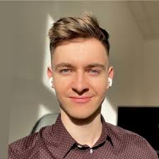 Mit Freude habe ich nun offiziell mein Masterdiplom in Psychologie an der  Universität Basel entgegennehmen dürfen. Ich möchte mich herzlich bei all  denjenigen bedanken, die mich auf dieser Reise…