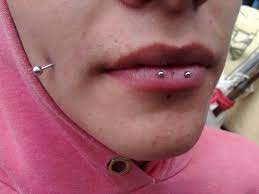 Horizontal Labret Cute Piercings Labret Piercing Piercing
