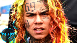Why does lil wayne have teardrop tattoos. Top 10 Celebs With Face Tattoos Watchmojo Com