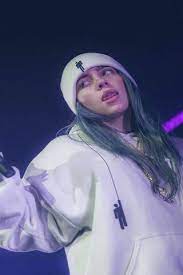 لا أعرف لماذا تتذمر من لون شعرها الأحمر، إنه آية في Billie Eilish Wallpaper Download To Your Mobile From Phoneky