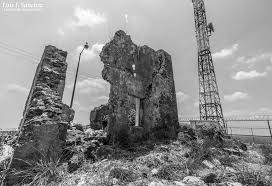 Dos Estructuras Separadas Por El Tiempo Pero Unidas Por Un Objetivo La Comunicacion Cerrogordo Fortin Vera Instagram Instagram Posts Natural Landmarks