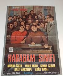 Hababam sınıfı sınıfta kaldı filmini yüksek 720p ve 1080p kalitesinde tek parça olarak online izle. Hababam Sinifi Sinifta Kaldi Film Izle 1080p Full Hd Izle