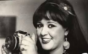 قالت الفنانة صفية العمري، إنها فخورة بالدخول إلى مدرسة المخرج يوسف شاهين. Ù…Ø¹Ø§Ù„ÙŠ Ø²Ø§ÙŠØ¯ ØªØ²Ùˆ Ø¬Øª Ù…Ø±ØªÙŠÙ† Ø«Ù… Ù‚Ø§Ø·Ø¹Øª Ø§Ù„Ø±Ø¬Ø§Ù„ ÙˆÙ…Ø´Ù‡Ø¯ Ø¹Ø§Ø·ÙÙŠ ÙˆØ± Ø·Ù‡Ø§ ÙÙŠ Ù‚Ø¶ÙŠØ© ÙˆØ¶Ø±Ø¨Øª ØµÙÙŠØ© Ø§Ù„Ø¹Ù…Ø±ÙŠ