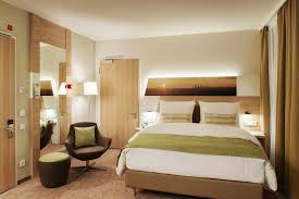 Located within a mountain, the accommodation provides good access to ester klee geb. Holiday Inn Frankfurt Airport North Frankfurt Kalson Holidays And Suites