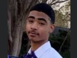 Jamal Gillespie's Instagram, Twitter & Facebook