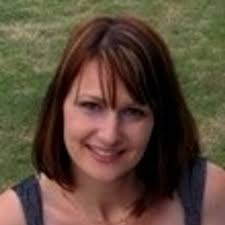 Diana Irons's Instagram, Twitter & Facebook