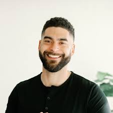 Startups looking for early stage investors?