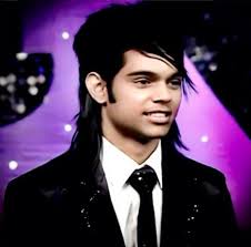 Which performance was your favourite ?? Can you name the song. ? .  #throwbackthursday . . #throwback #love #dance #stage #danceindiadance  #contestant #season1 #princegupta #happy #love