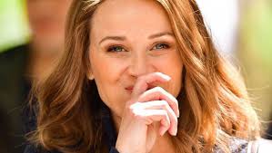 For After 40 Smart Anti Aging Methods That Are Not Botox Or Fillers