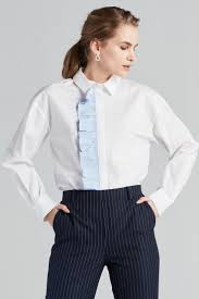 Kadin Kirik Beyaz Gomlek Ipekyol Trendyol Moda Stilleri Kadin Kadin Modasi