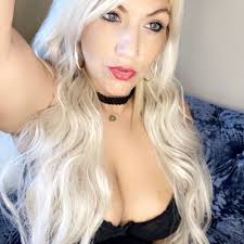 LittleMissEeves Sex Photo Gallery with Nude Pics | Stripchat