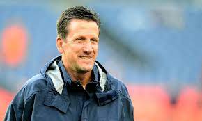 New york jets assistant coach greg knapp died thursday from injuries sustained in a bike accident over the weekend, his agent, jeff sperbeck, said. 9lahaabrvoliam