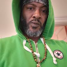 Mother of 16 earns her Master's in Nursing and becomes a Psychiatric Nurse  Practitioner. 👏🎓❤️