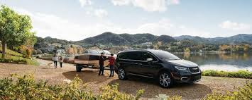 2023 Chrysler Pacifica Review, Pricing, And Specs