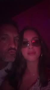 Kyle Richards and Mauricio Umansky Discuss Paparazzi Photo