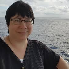 Diana Poisson's Instagram, Twitter & Facebook