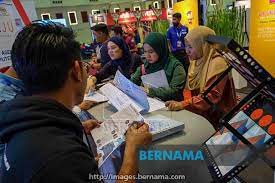Isu ini bukan sahaja berlaku di dalam negara kita tetapi juga melibatkan hampir. Tinta Minda Bernama Pengangguran Pasca Covid 19