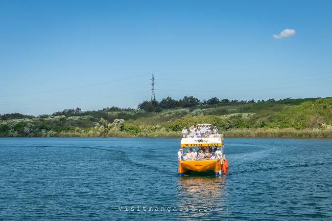 Plimbare cu Water Taxi Mangalia – Aventură pe mare și lac