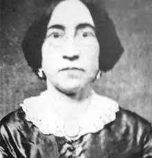 Janet Norfleet's Instagram, Twitter & Facebook