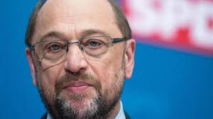 Kritik gibt es auch an kanzlerin merkel. Bis 20 000 Euro Spd Kanzlerkandidat Schulz Will Chancenkonto Fur Alle Arbeitnehmer Augsburger Allgemeine