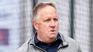 Ashes: Australia's Ian Healy slams England's 'deflating' show