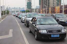 Mujurlah apabila orang yang berada di sekitar … Cars On The Road Photo Image Picture Free Download 500802812 Lovepik Com