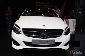 Après seulement trois ans de carrière, le mercedes classe b s'offre une petite remise en forme pour répondre à la concurrence bavaroise. Mercedes Benz B 180 Cdi Manual 109hp 2015