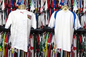 Click na imagem para baixar: Brecho Do Futebol Republica Tcheca 2006 Primeira Camisa Tam G