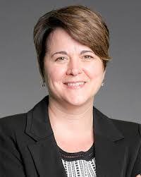 Margaret Niles's Instagram, Twitter & Facebook