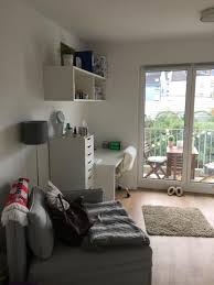 35 balkon, gartenmitbenutzung, stellplatz, bad mit wanne, kelleranteil, voll unterkellert, renoviert, einbauküche Zentrale 1 Zimmer Wohnung An Der Zulpicherstrasse Uninahe 1 Zimmer Wohnung In Koln Neustadt Sud