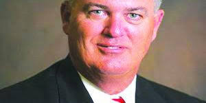 Petal's Buchanan to retire