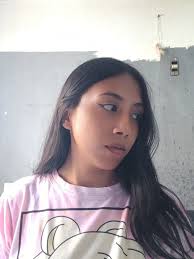 La lucha de mamá con los juguetes desordenados