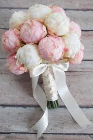 Purple and blue have the wonderful ability to be both restful and regal. 15 Exquisite Blush Bridal Bouquets Inspiration And Advice To Plan The Perfect Wedding