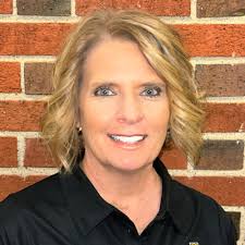 Amy Ramsdell's Instagram, Twitter & Facebook