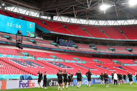 Wembley stadium connected by ee. Polufinaly I Final Evro Projdut Na Uembli Pustyat 60 Tysyach Fanov
