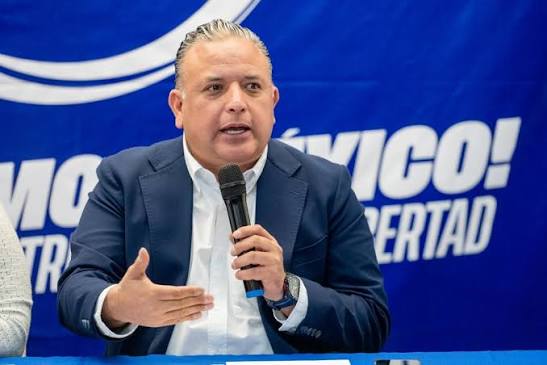 PAN se deslinda de "AMA Michoacán" Por: Humberto Castillo Mercado Morelia, Michoacán.– El presidente del Comité Directivo Estatal del Partido Acción Nacional (PAN) en Michoacán, Carlos Quintana Martínez, reiteró que el evento “