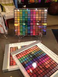 Live With Kelly And Michael Holiday Gift Guide 2012 Best Makeup Products Eyeshadow Makeup Eyeshadow Palette