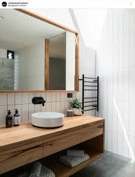 Pin By Veronique Collioud On Bathroom Powder Room Old Bathrooms Bathroom Interior Bathroom Inspiration