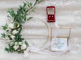 Ontario Wedding At The Golf Club At Lora Bay Laura Chris In 2020 Bridal Consultant Wedding Decorations Maldives Wedding