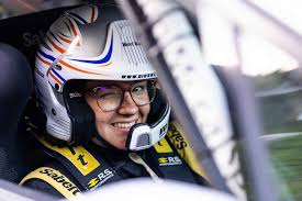 Étudiante et co-pilote rallye : performance au Mont-Blanc