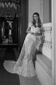On grandit en voyant les robes de mariée qui nous font rêver et qu'on aimerait porter. Mariage 2019 Les Plus Belles Robes De Mariee Luxebytrendy